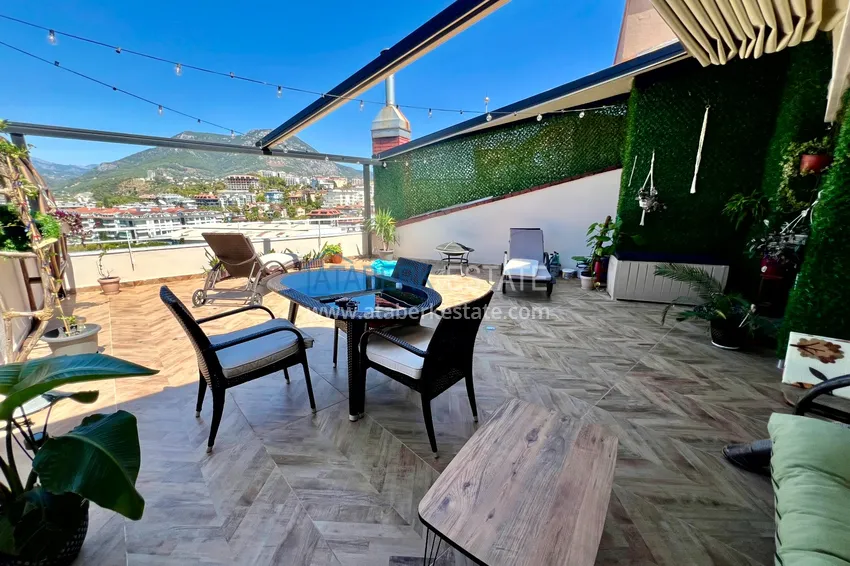 Приобрести Двухуровневый пентхаус с авторским дизайном и исключительными видовыми характеристиками – Тосмур, Алания 32 