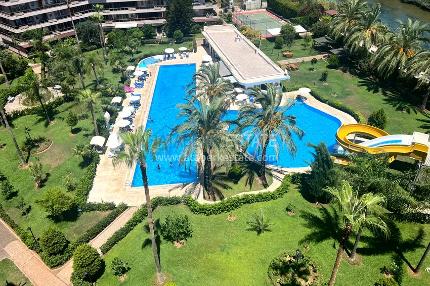 Приобрести Двухуровневый пентхаус с авторским дизайном и исключительными видовыми характеристиками – Тосмур, Алания 38 