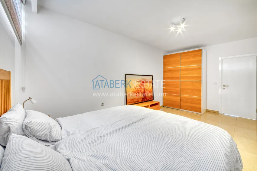 Приобрести Линейна квартира 3+1 под ключ с выходом в сад и видом на море - район Конаклы, Алания 39 