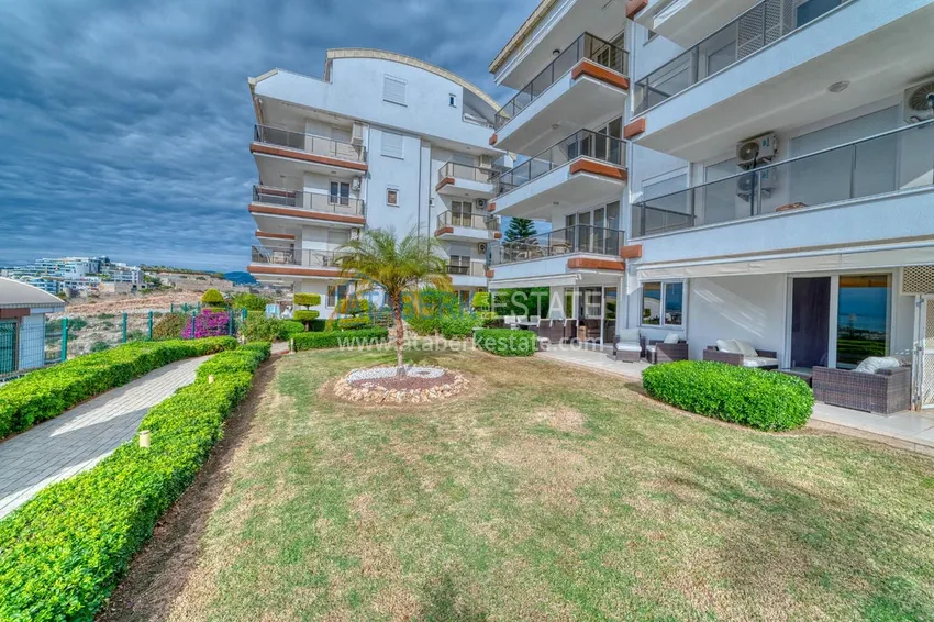 Приобрести Линейна квартира 3+1 под ключ с выходом в сад и видом на море - район Конаклы, Алания 3 