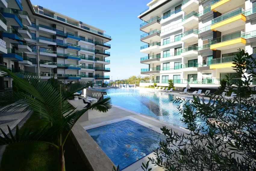 Квартира 1+1 меблированная в резиденции премиум сегмента, район Каргыджак – Алания 3 