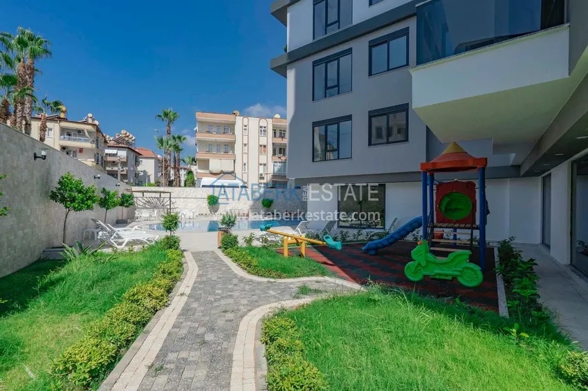 Двухкомнатная квартира с мебелью - центр Алании. Подходит для краткосрочной аренды 4 