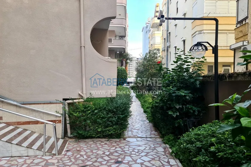 Меблированная квартира 2+1 с видом на море и горы, район Махмутлар – Алания 4