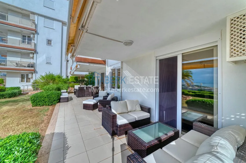 Приобрести Линейна квартира 3+1 под ключ с выходом в сад и видом на море - район Конаклы, Алания 4 