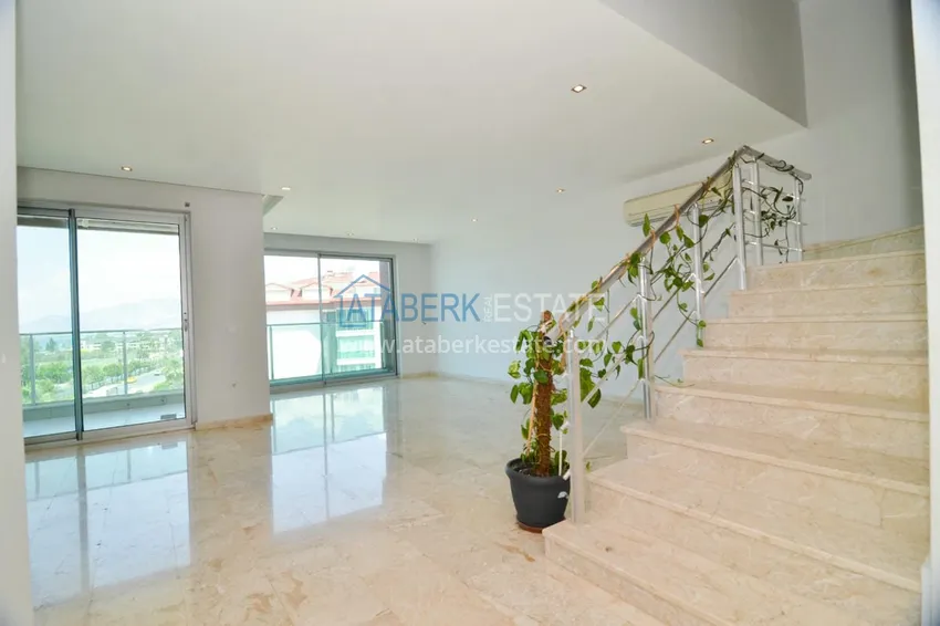 Приобрести Пентхаус-дуплекс на береговой линии с открытым панорамным видом 5 