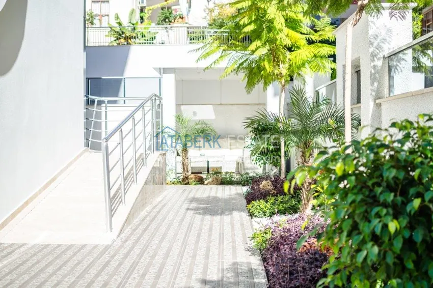 Квартиры с чистовой отделкой от инвестора в новом комплексе в районе Каргыджак, Алания 4 