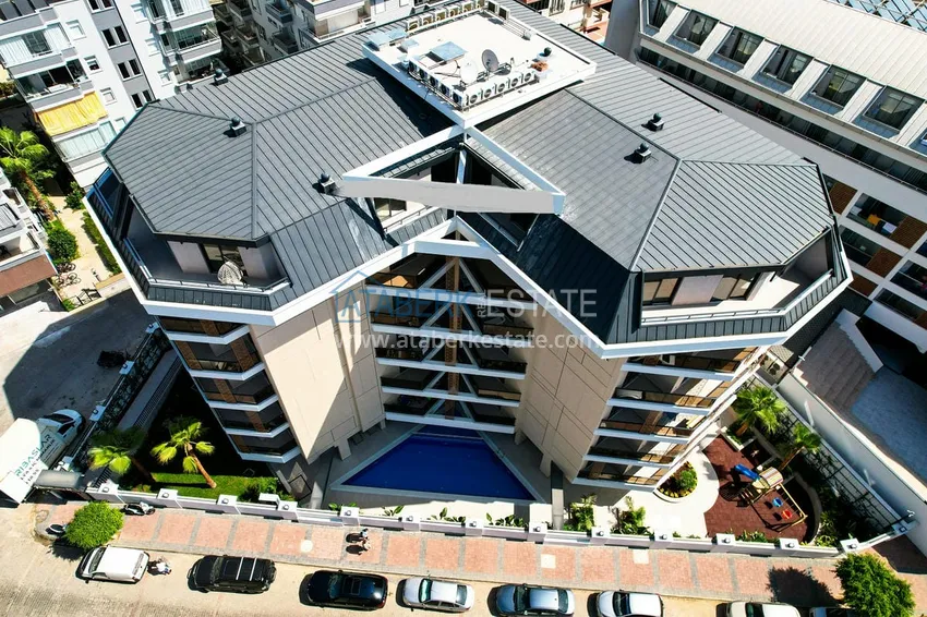 Трёхкомнатная квартира в районе Оба. Недвижимость подходит для краткосрочной аренды 6