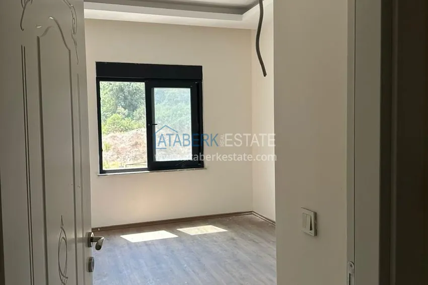 Приобрести Двухкомнатная квартира с чистовой отделкой – район Демирташ, Алания 9 