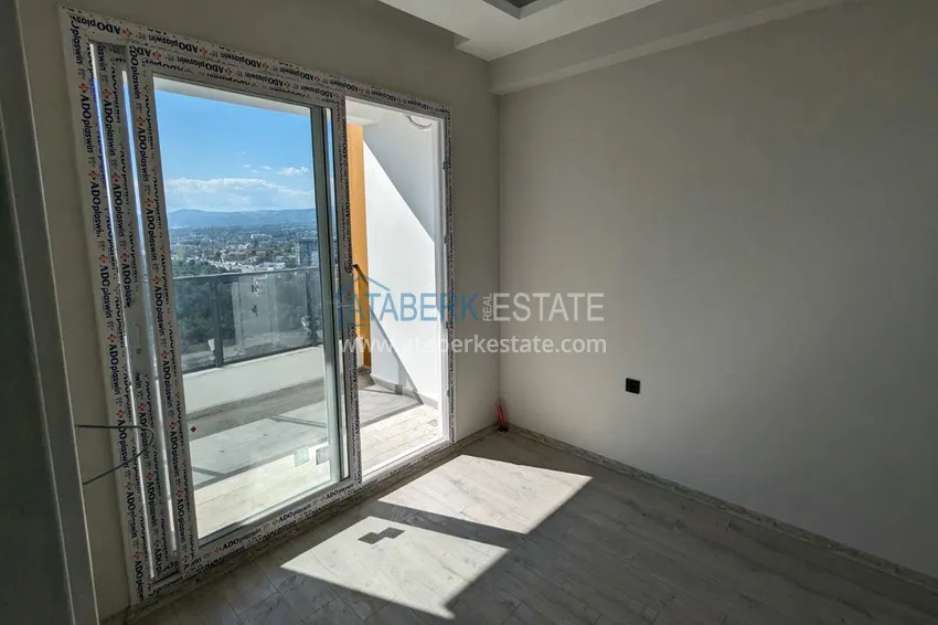 Приобрести Двухкомнатный пентхаус с чистовой отделкой, видом на горы и море - Томюк, Мерсин 7 