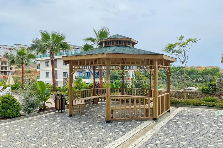 Новый современный жилой комплекс в Алании, район Оба 8 