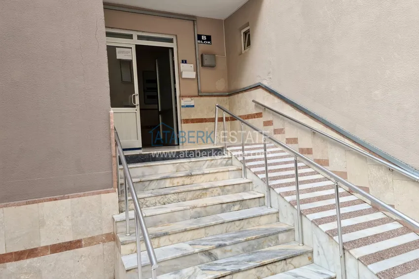 Меблированная квартира 2+1 с видом на море и горы, район Махмутлар – Алания 9