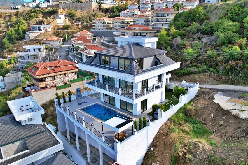 Эксклюзивная частная вилла от застройщика в районе Каргыджак, Алания 1 