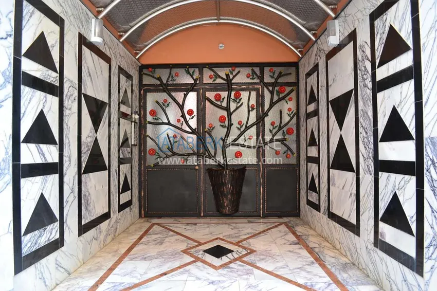 Трехкомнатные апартаменты в районе Махмутлар, Алания 11 