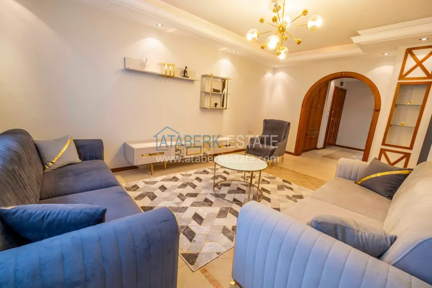 Приобрести Трёхкомнатная квартира в комплексе на первой береговой, район Махмутлар – Алания 6 