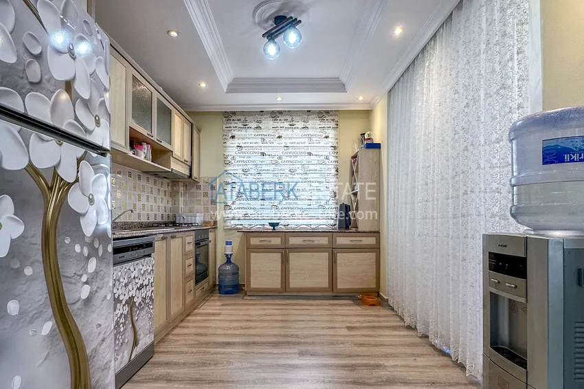 Приобрести Пентхаус-дуплекс в центре Алании – мебель, вид на море и горы, в 450 метрах от пляжа 12 