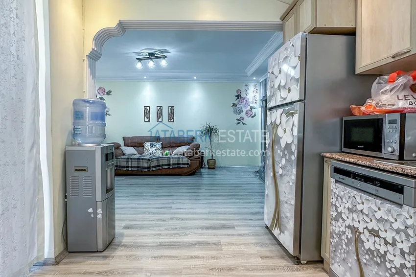 Приобрести Пентхаус-дуплекс в центре Алании – мебель, вид на море и горы, в 450 метрах от пляжа 13 