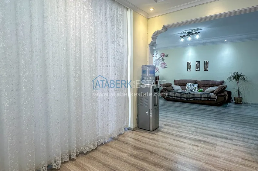 Приобрести Пентхаус-дуплекс в центре Алании – мебель, вид на море и горы, в 450 метрах от пляжа 14 