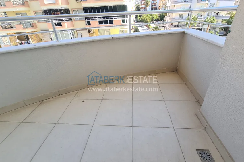 Приобрести Квартира 2+1 с мебелью, застеклённым балконом и видом на горы, район Махмутлар – Алания 14