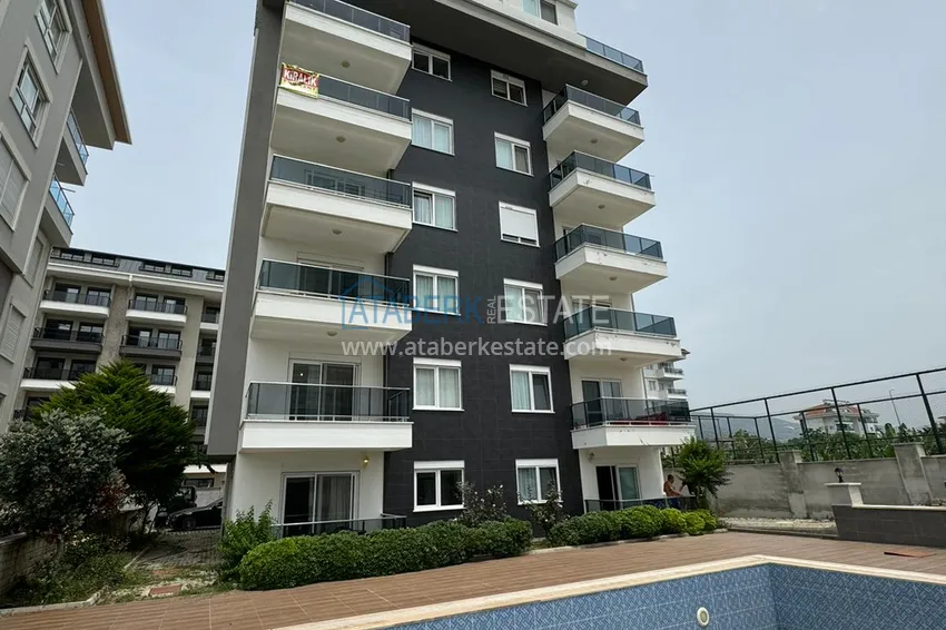 Двухуровневая квартира с мебелью в районе Кестель – 100 метров от моря 1 