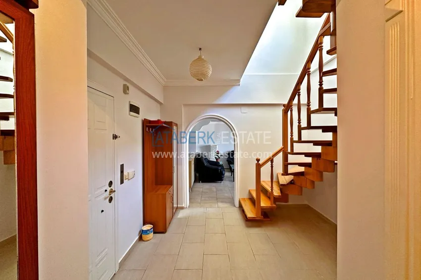 Приобрести Пентхаус-дуплекс 4+1 с мебелью и видом на горы – Алания, район Махмутлар 1 