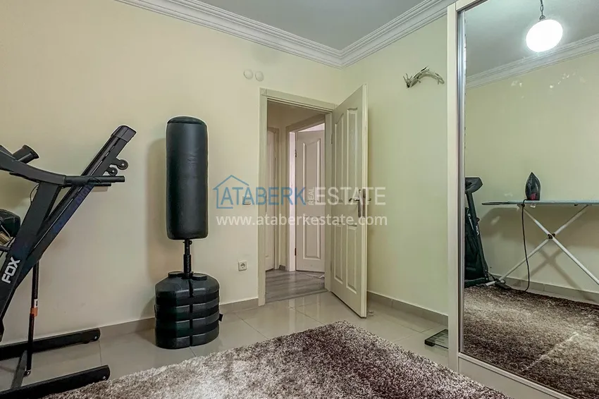 Приобрести Пентхаус-дуплекс в центре Алании – мебель, вид на море и горы, в 450 метрах от пляжа 22 