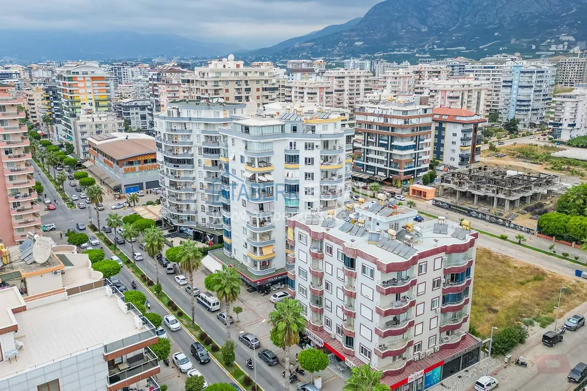 Квартира под ключ с застекленным балконом в Махмутларе на центральной улице, в 150 метрах от моря 2