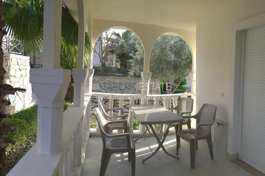 Приобрести Вилла в Авсалларе - трехэтажный таунхаус на два хозяина с частным садиком  3 