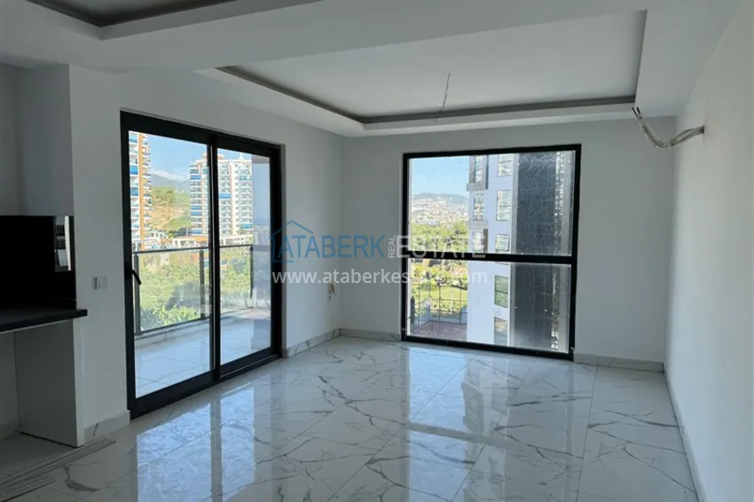 Приобрести Трехкомнатная квартира в комплексе сегмента комфорт - Махмутлар, Алания 2