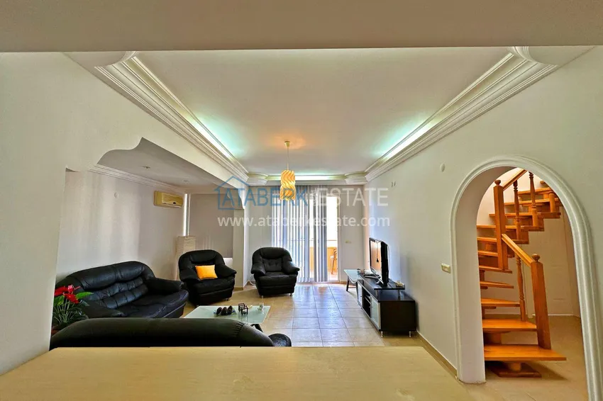 Приобрести Пентхаус-дуплекс 4+1 с мебелью и видом на горы – Алания, район Махмутлар 3 