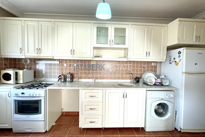 Приобрести Меблированная квартира всего в 150 метрах от моря, район Махмутлар – Алания 3 