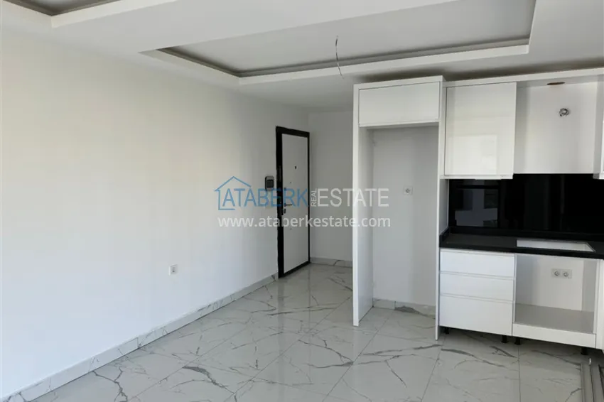 Приобрести Трехкомнатная квартира в комплексе сегмента комфорт - Махмутлар, Алания 4