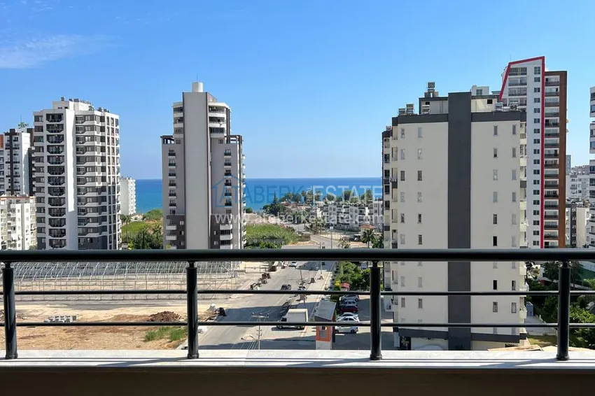 Двухкомнатная квартира с новой мебелью и видом на море - Мерсин, район Тедже 1