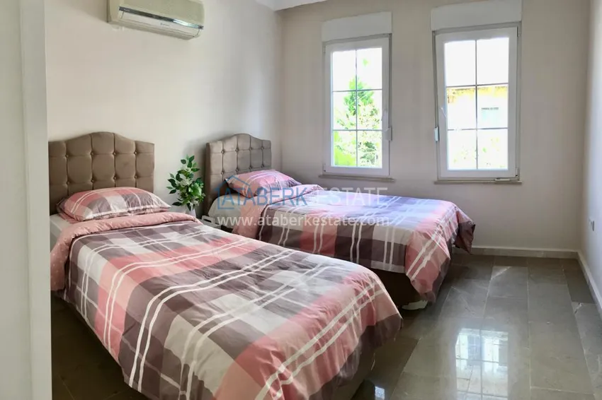 Приобрести Вилла в Авсалларе - трехэтажный таунхаус на два хозяина с частным садиком  9 