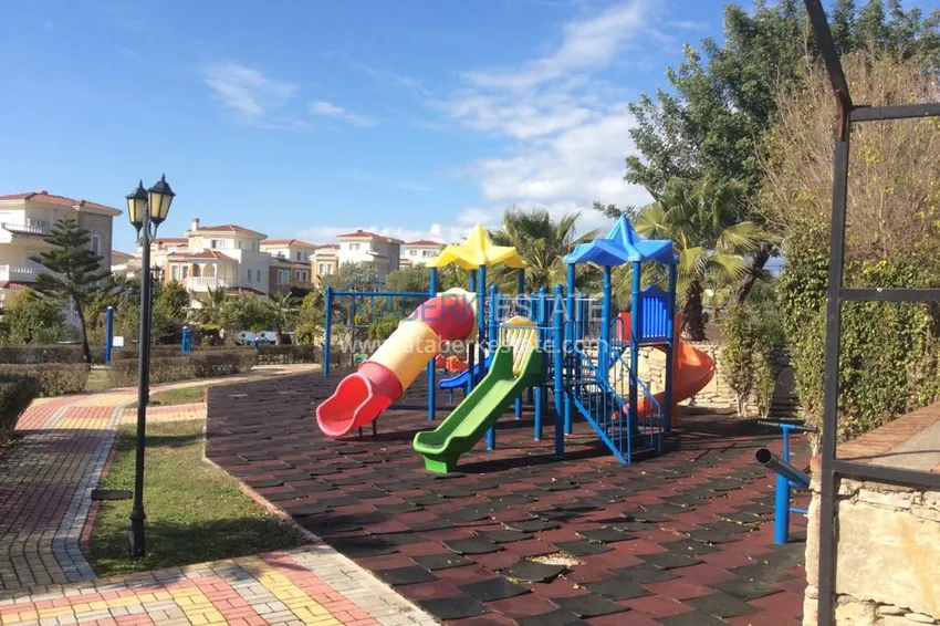 Вилла в Авсалларе - трехэтажный таунхаус на два хозяина с частным садиком  8 