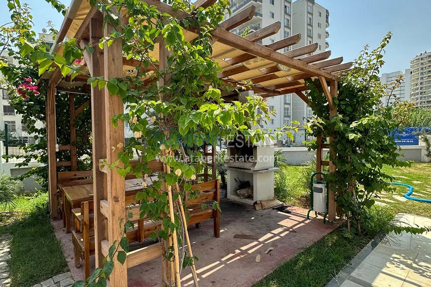 Двухкомнатная квартира в Мерсине, район Арпачбахшиш в 300 метрах от моря 9 