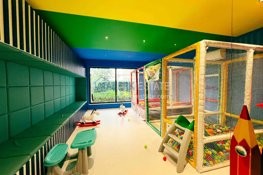 Трехкомнатная квартира под ключ в центре Алании - район пляжа Клеопатра 12 