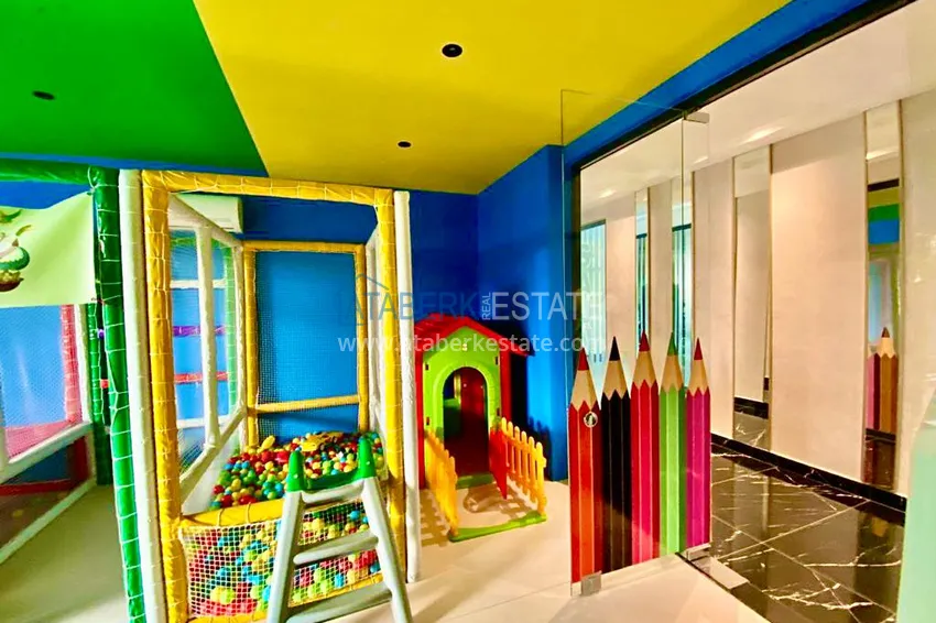 Трехкомнатная квартира под ключ в центре Алании - район пляжа Клеопатра 13 