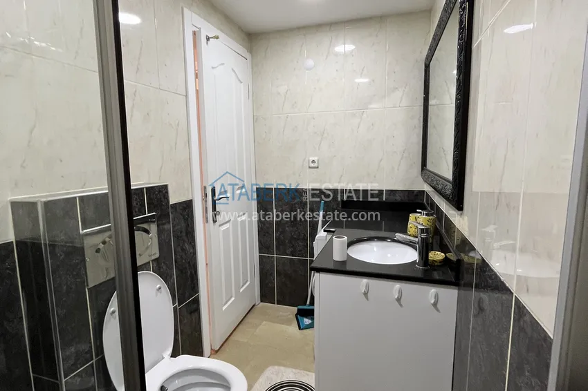 Приобрести Квартира после капитального ремонта с новой мебелью в центре Алании 15 