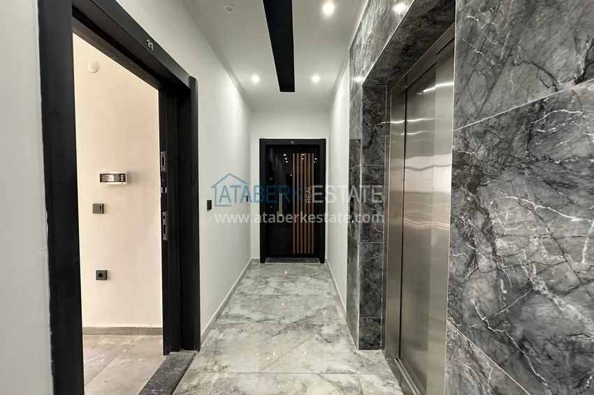 Приобрести Трехкомнатная квартира с чистовой отделкой и видом на море - район верхняя Оба, Алания 1 