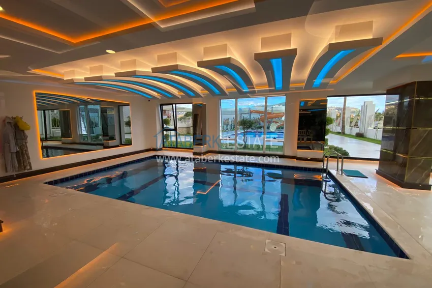 Квартира в Махмутларе с мебелью и застекленным балконом в комплексе премиум-класса 18 