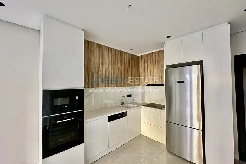 Приобрести Двухкомнатная квартира в центре Алании, всего в 370 метрах от пляжа Клеопатра 3 