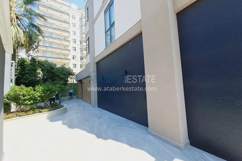 Просторная двухкомнатная квартира с мебелью в центре Алании, район пляжа Клеопатра 6 