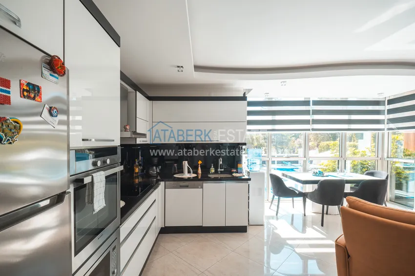 Приобрести Недвижимость под ВНЖ! Квартира 3+1 в престижном жилом комплексе в центре европейского района – Оба, Алания 8 