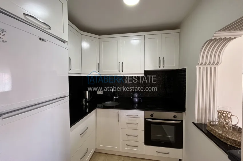 Приобрести Квартира после капитального ремонта с новой мебелью в центре Алании 7 