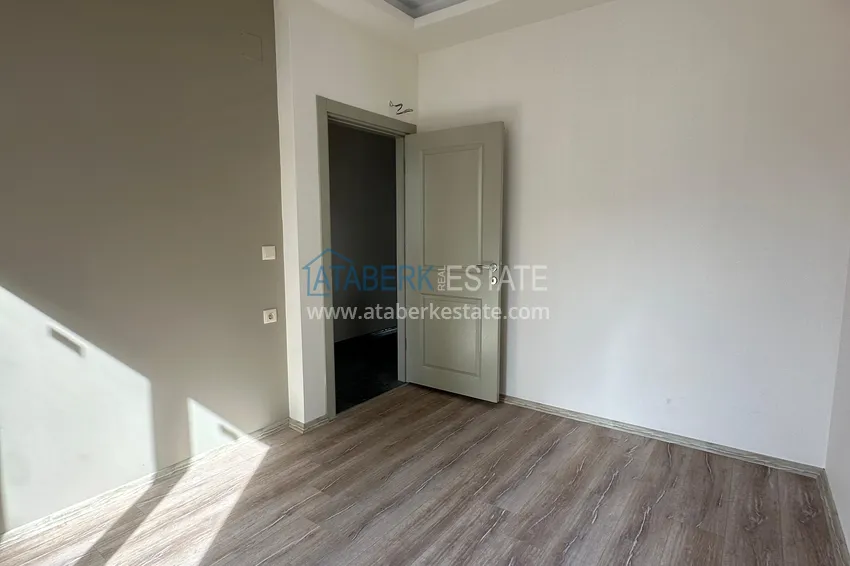 Приобрести Просторная 3-комнатная квартира в Арпачбахшише, Мерсин 9 