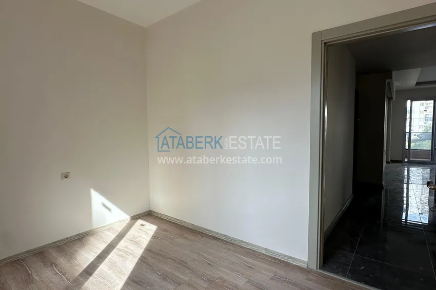 Приобрести Просторная 3-комнатная квартира в Арпачбахшише, Мерсин 10 