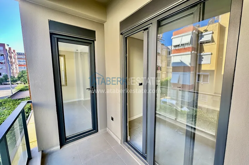 Приобрести Двухкомнатная квартира в центре Алании, всего в 370 метрах от пляжа Клеопатра 9 