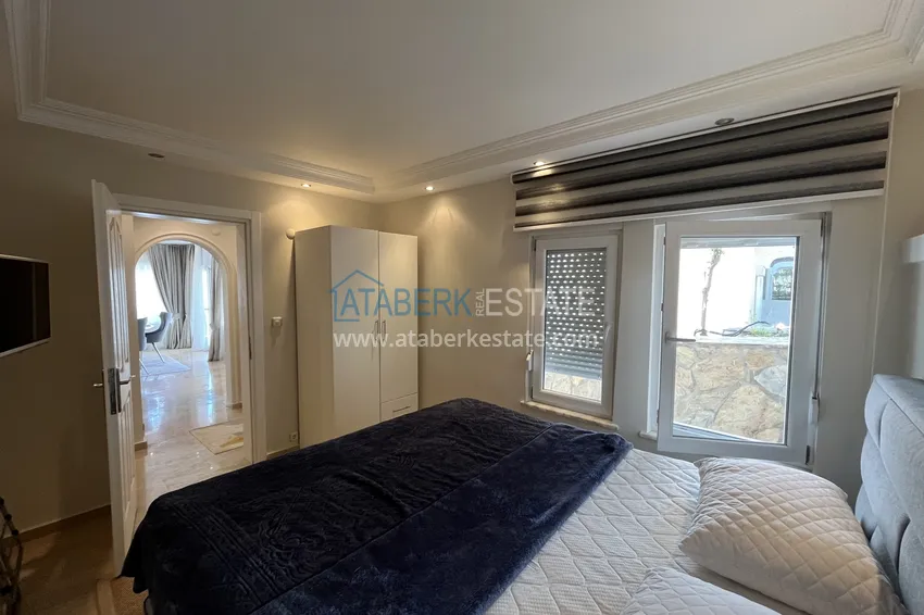 Приобрести Квартира после капитального ремонта с новой мебелью в центре Алании 9 