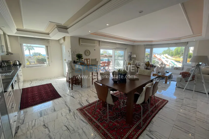 Приобрести Недвижимость под ВНЖ! Квартира 3+1 с мебелью и видом на море, район Тосмур – Алания 2 