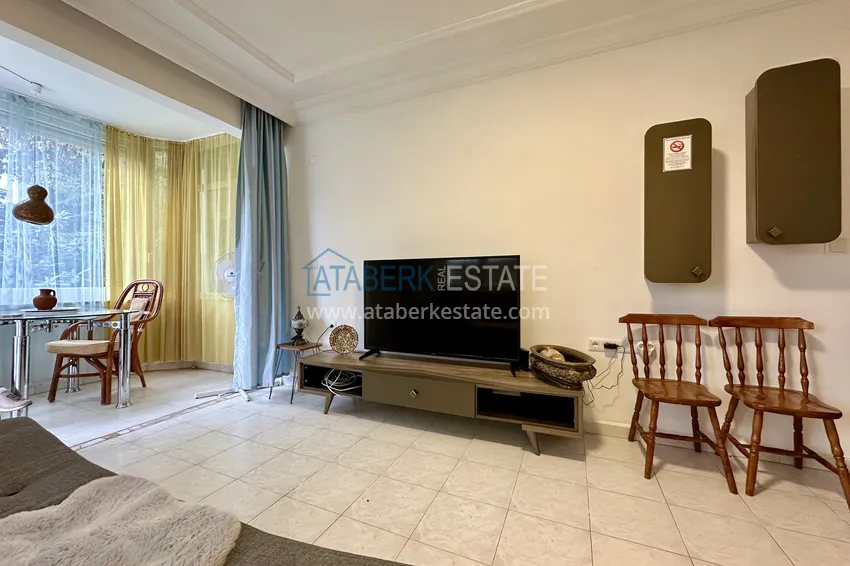 Приобрести Квартира 1+1 с мебелью, видом на море и марину в Аланьи – район Кале 3